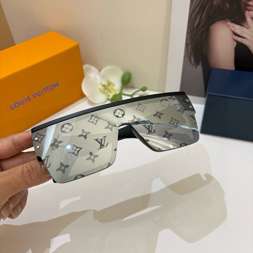 ルイヴィトンサングラス側面デザイン